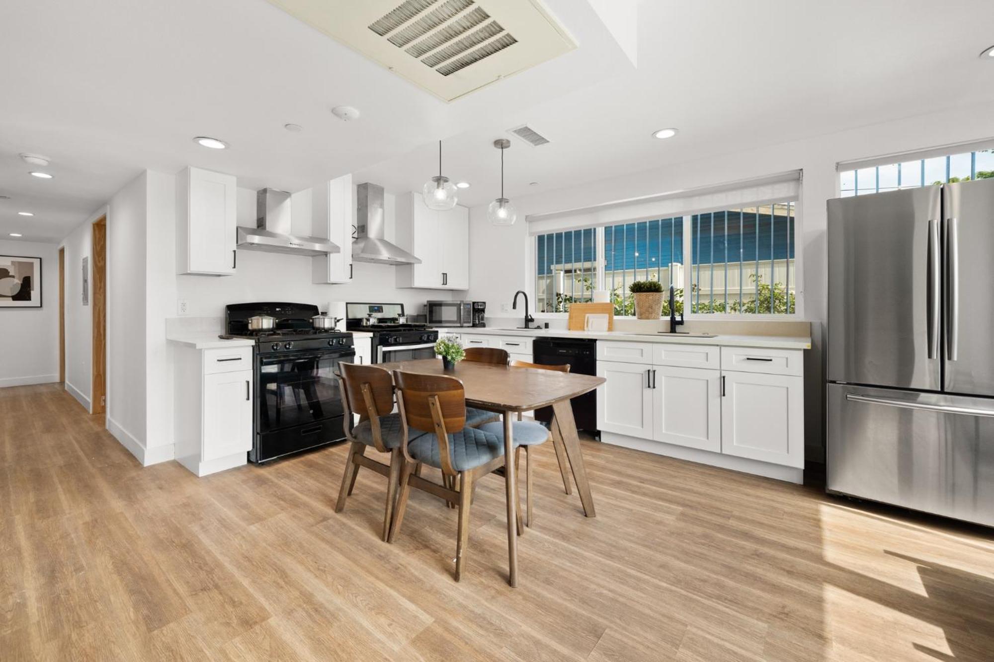 Spacious 1-Bd Hideaway Close To Usc Room With Share Livingroom Los Ángeles Exterior foto