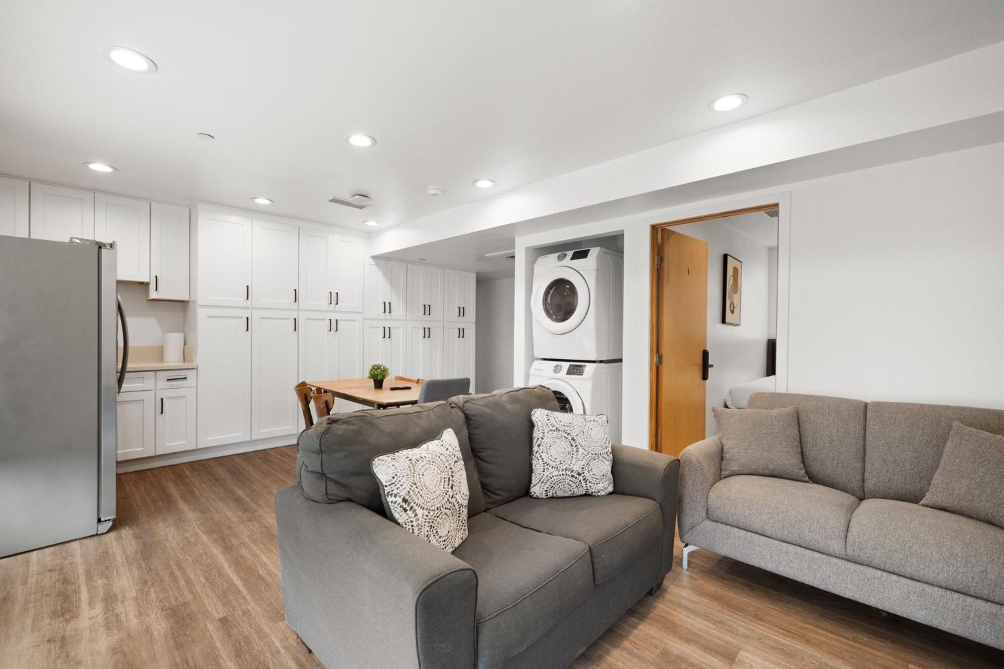 Spacious 1-Bd Hideaway Close To Usc Room With Share Livingroom Los Ángeles Exterior foto